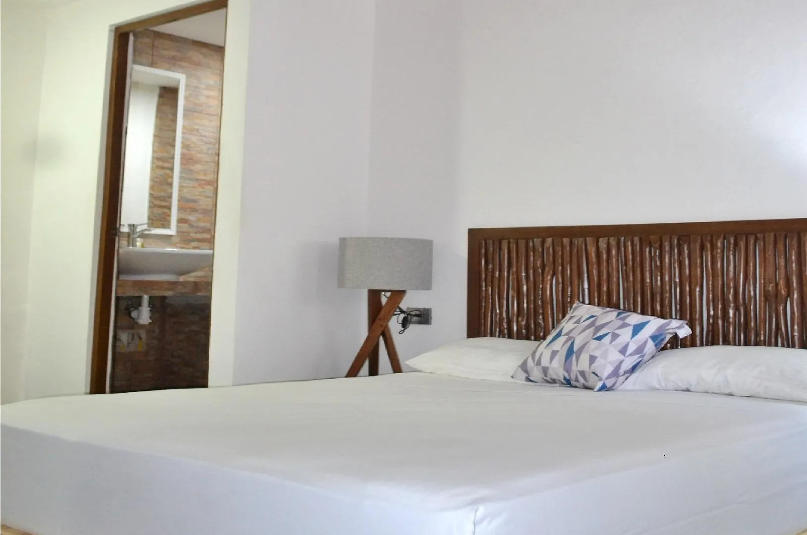 Kinta Kan Cabanas Hotel Playa Del Carmen (Adults Only) contacts